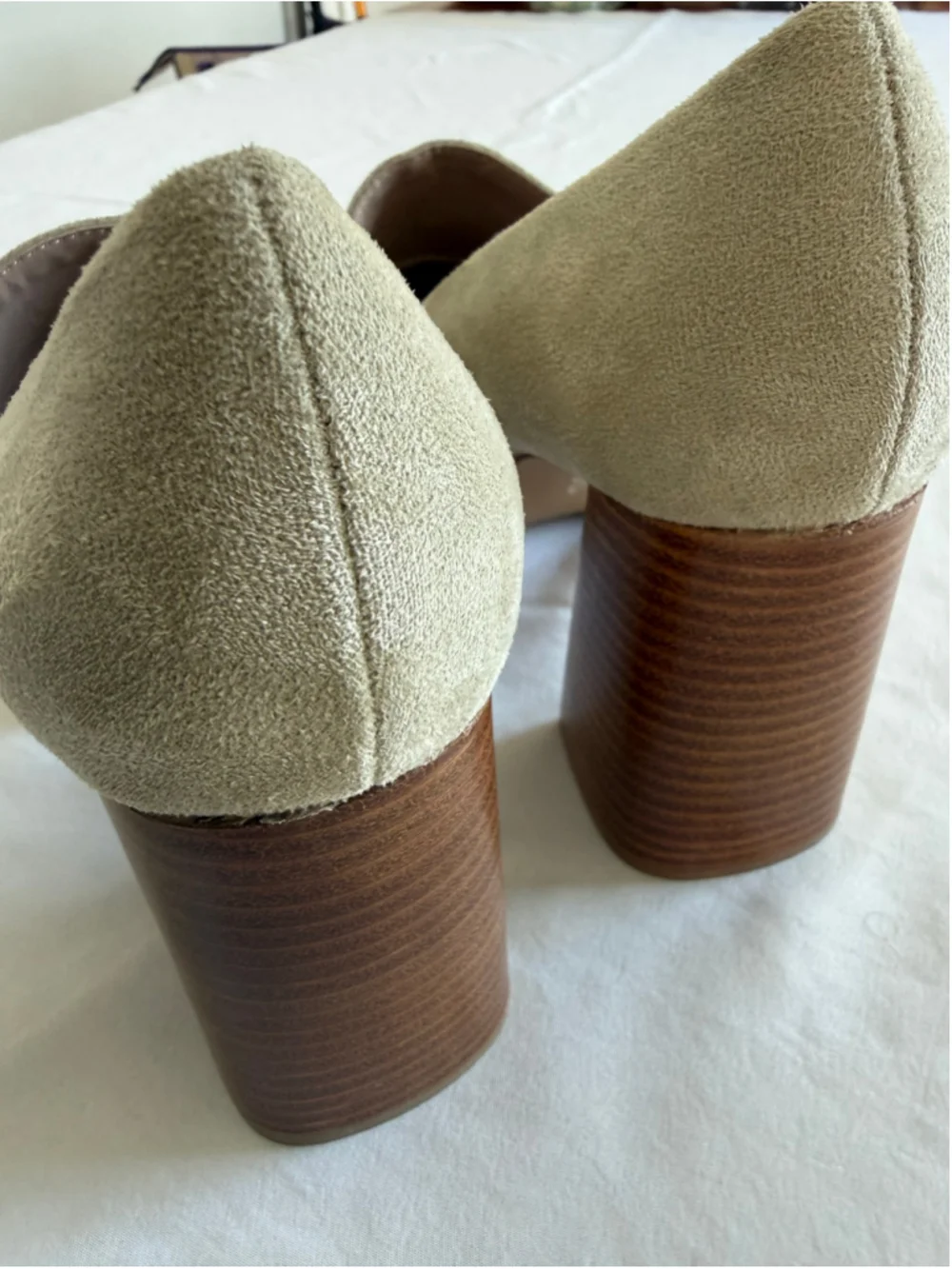 Women's Charles by Charles David Platform Heel loafers Size 8.5 Beige Brown